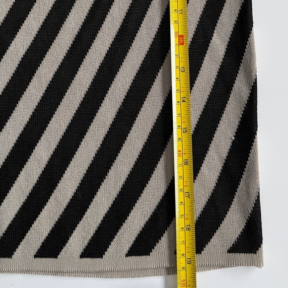 VTG Emanuel Ungaro Knit Sweater Tank Top Striped Medium M Petite Classic Capsule - Picture 4 of 5